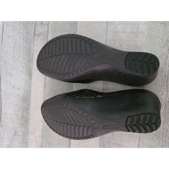 Crocs Black & Gold Wedge Sandals Womens Size 10 Geometric Pattern - Picture 4 of 4